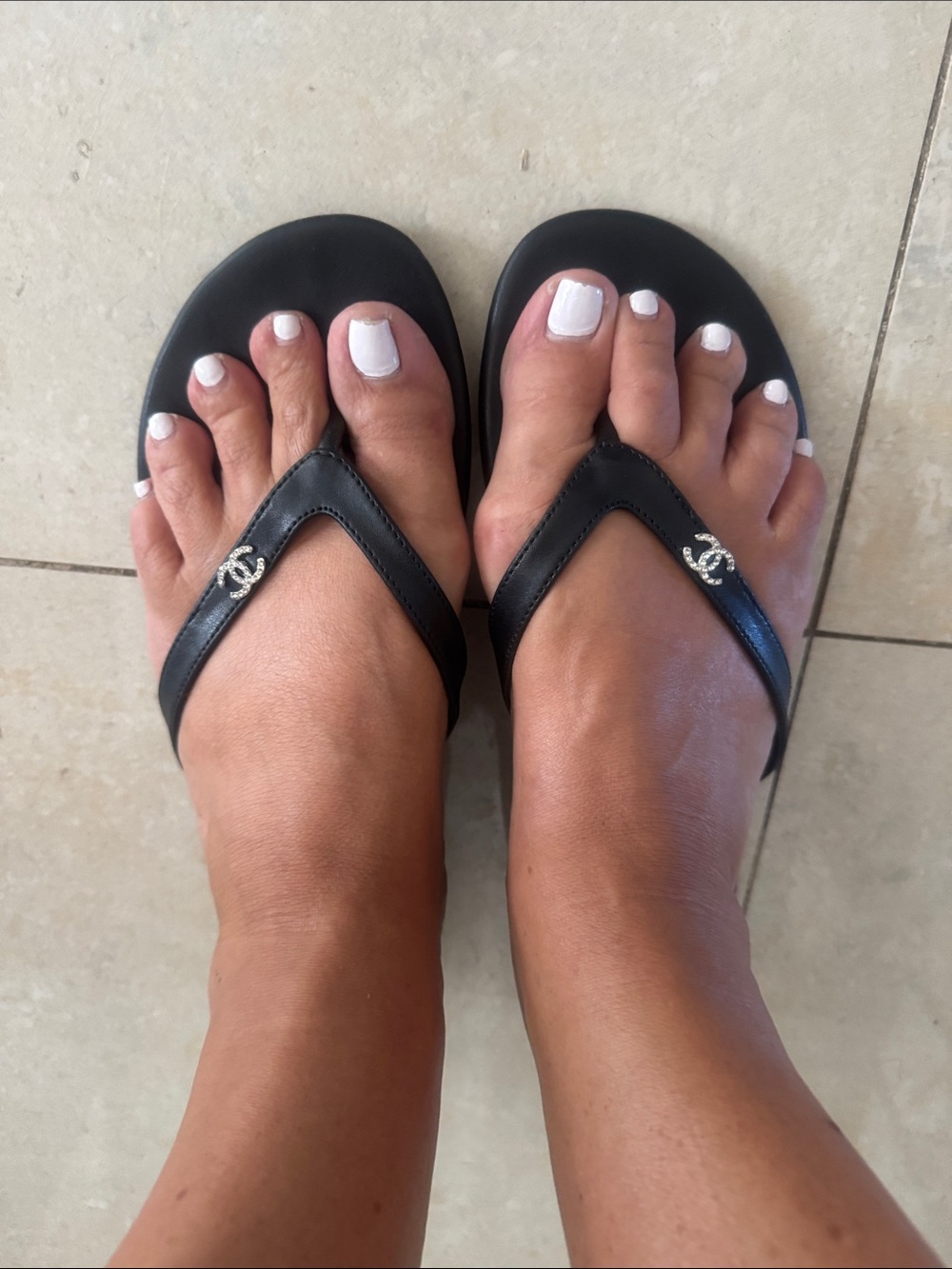 Classic Black Thong Flip Flop Sandals Size 7.5 US 38 EU
